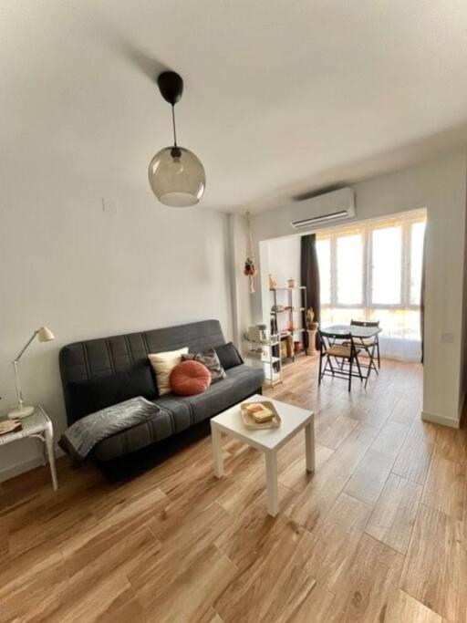 Acogedor Estudio 650 M De Playa Fuengirola Ngoại thất bức ảnh