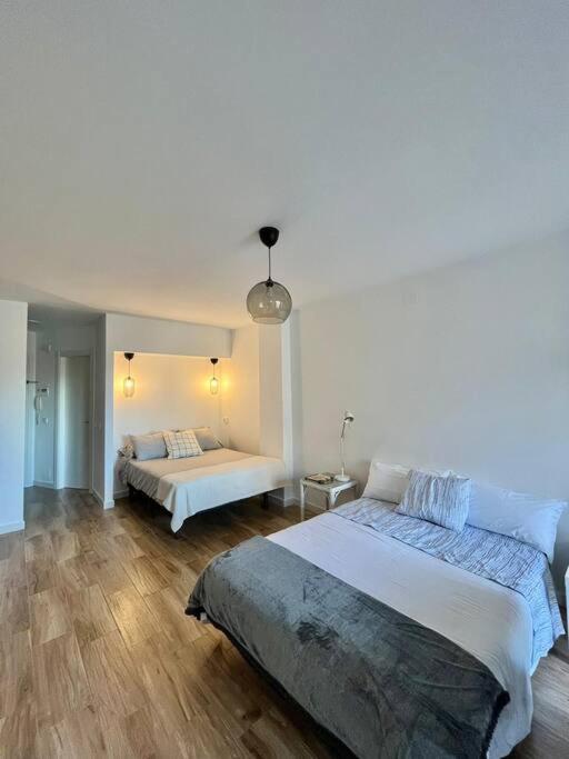 Acogedor Estudio 650 M De Playa Fuengirola Ngoại thất bức ảnh